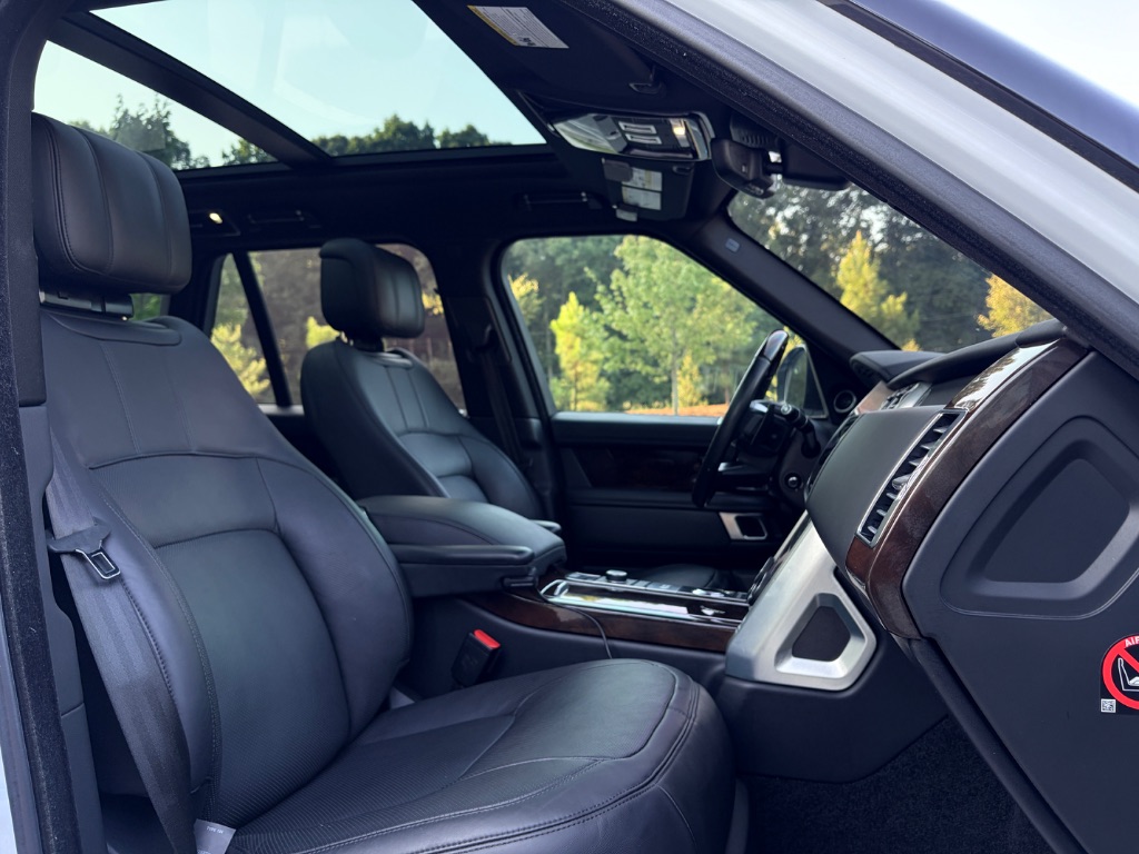 2019 Land Rover Range Rover Supercharged - Photo 12