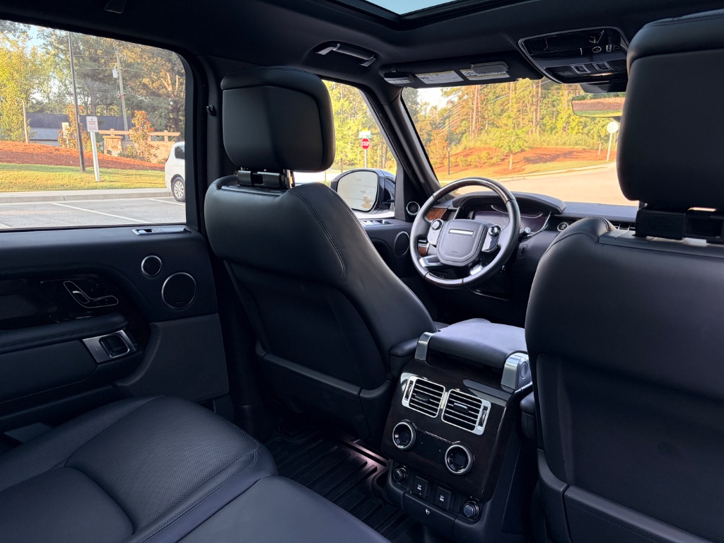 2019 Land Rover Range Rover Supercharged - Photo 19