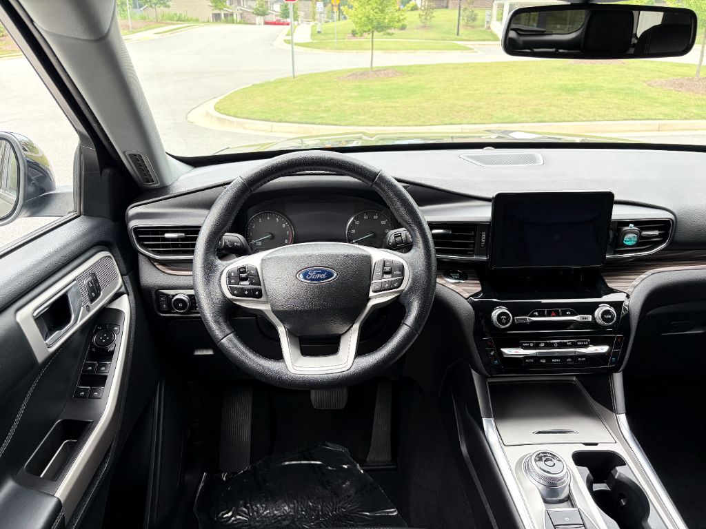 2023 Ford Explorer Limited - Photo 8